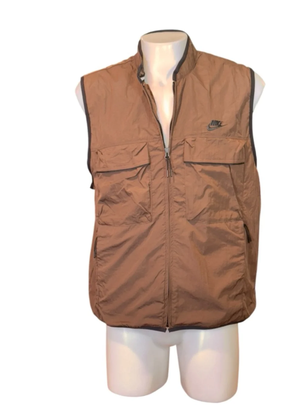 Men's Nike Brown & Black Full-Zip Vest L tech woven fabric